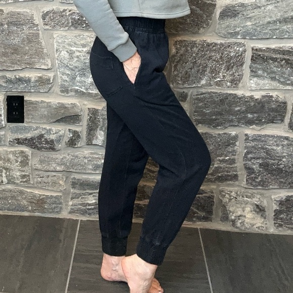 Helmut Lang Navy Jogger with Elastic Waist, Pockets size Medium - Picture 2 of 11